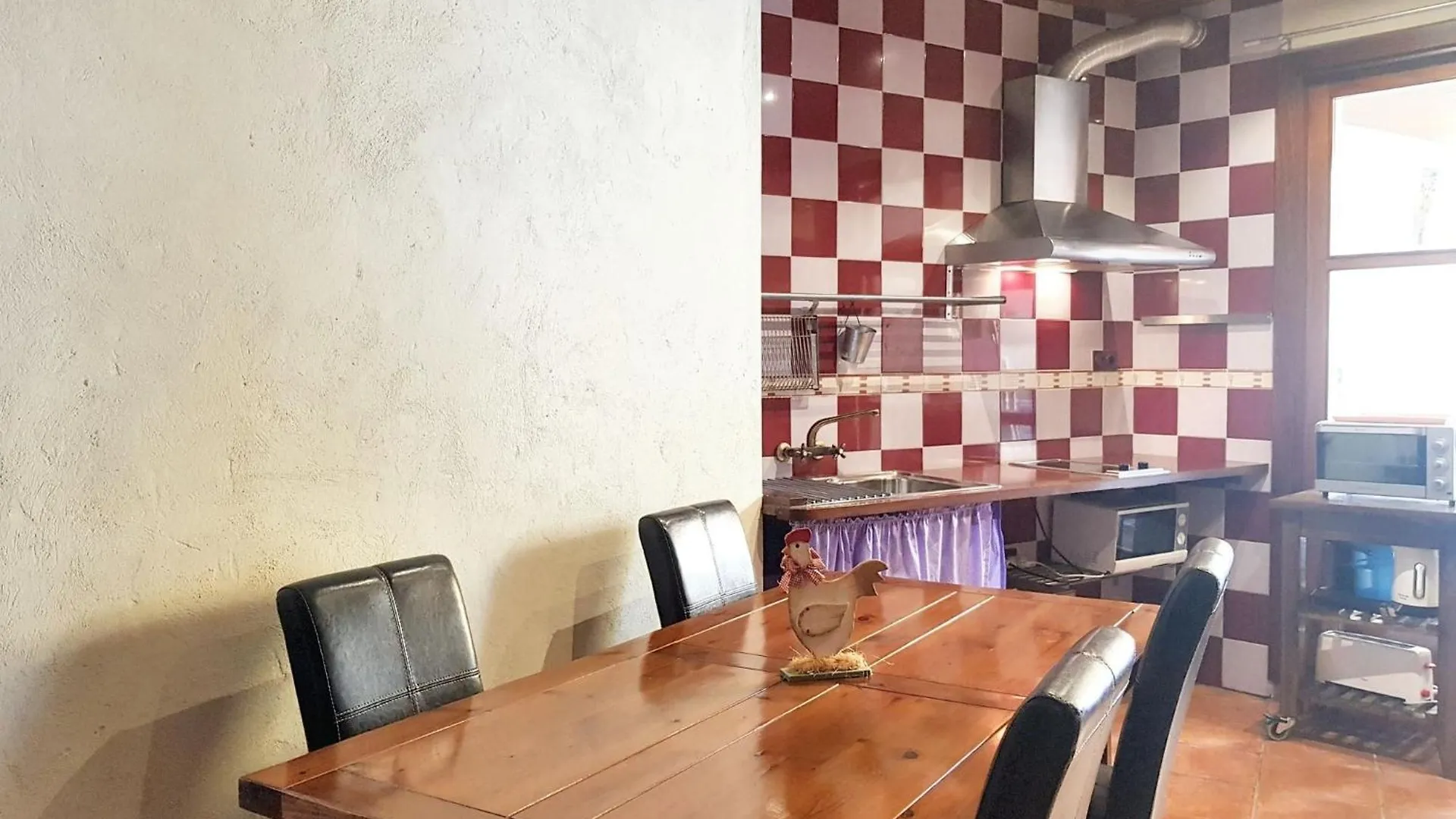 Charming House In Arjona Villa